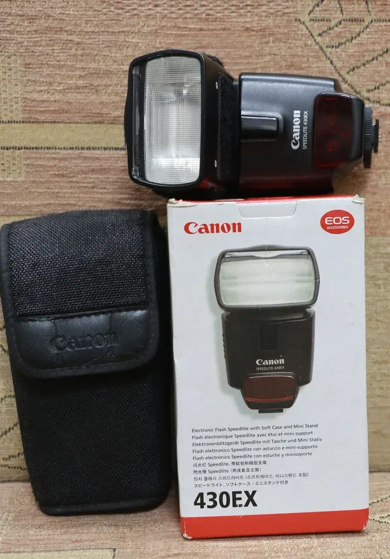 Blesk Canon EX 430