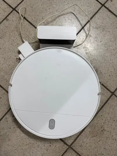 Xiaomi Robot Vacuum E10, bílá