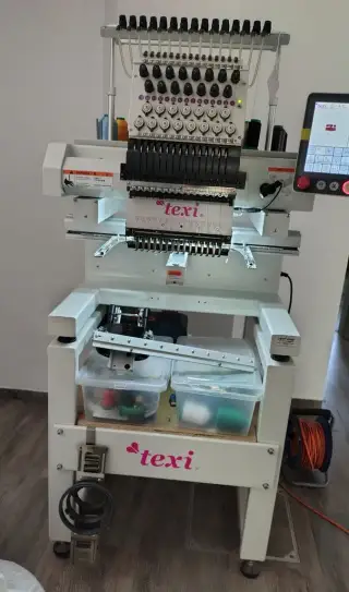 Vyšívací stroj Texi 1501