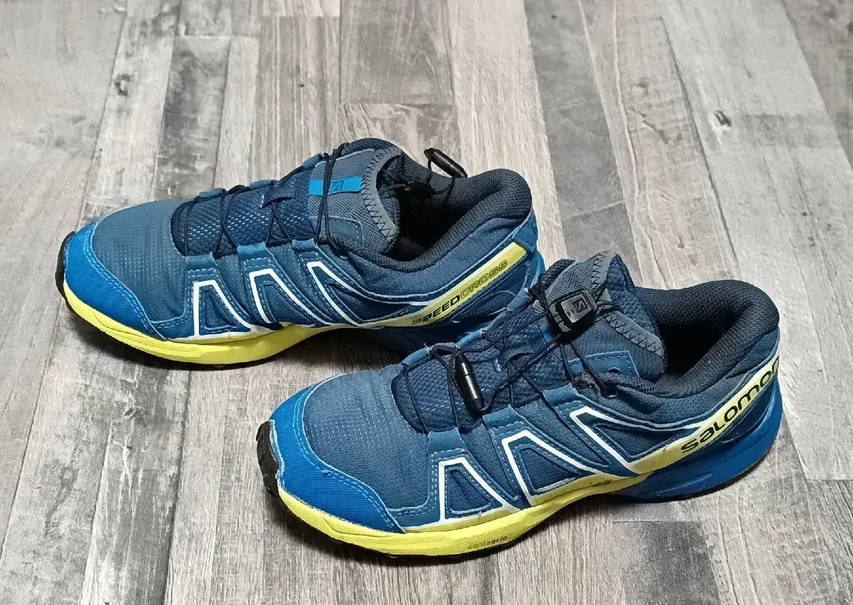 Trekové boty Salomon Speedcross vel.39