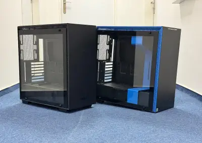 NZXT H700 ATX - 2ks poškozené na díly