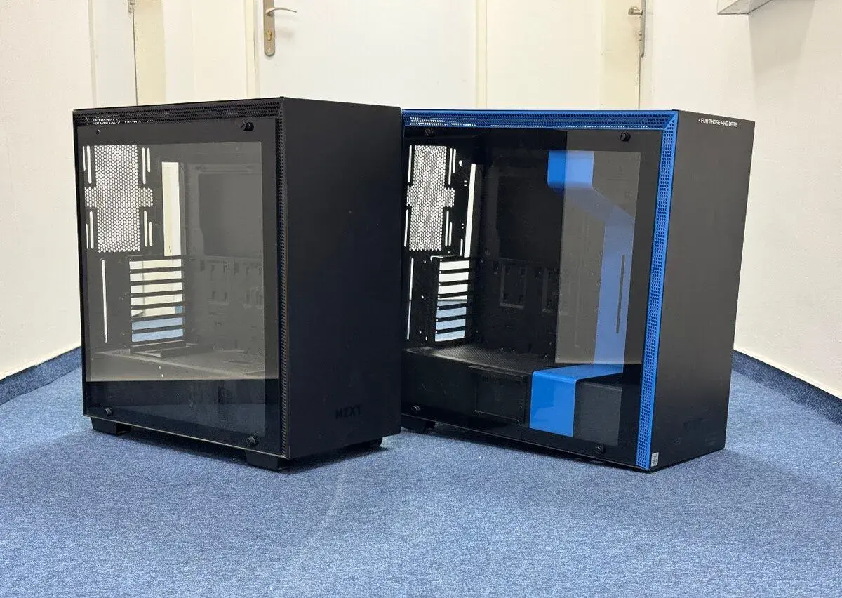 NZXT H700 ATX - 2ks poškozené na díly