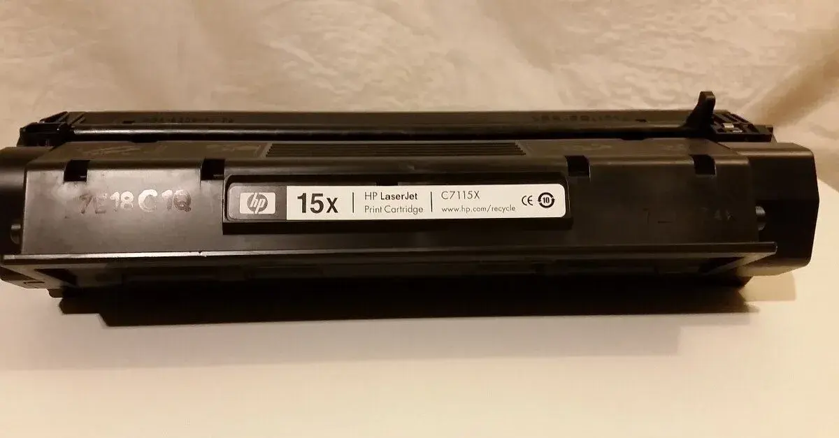 Nový originální toner HP C7115X bez obalu (do smazání)