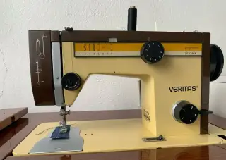Šicí stroj Veritas