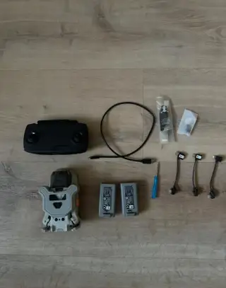 Dron DJI MINI SE - rezervace