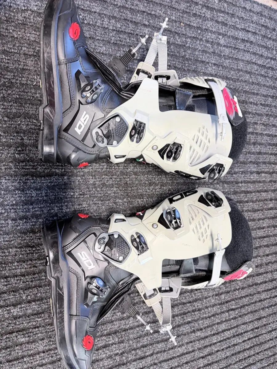Sidi Crossfire 2 TA – Velikost 44 (Top stav, najeto 30h)