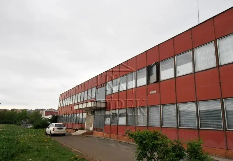 Pronájem skladového prostoru, ulice Pekárenská, Most - Veleb