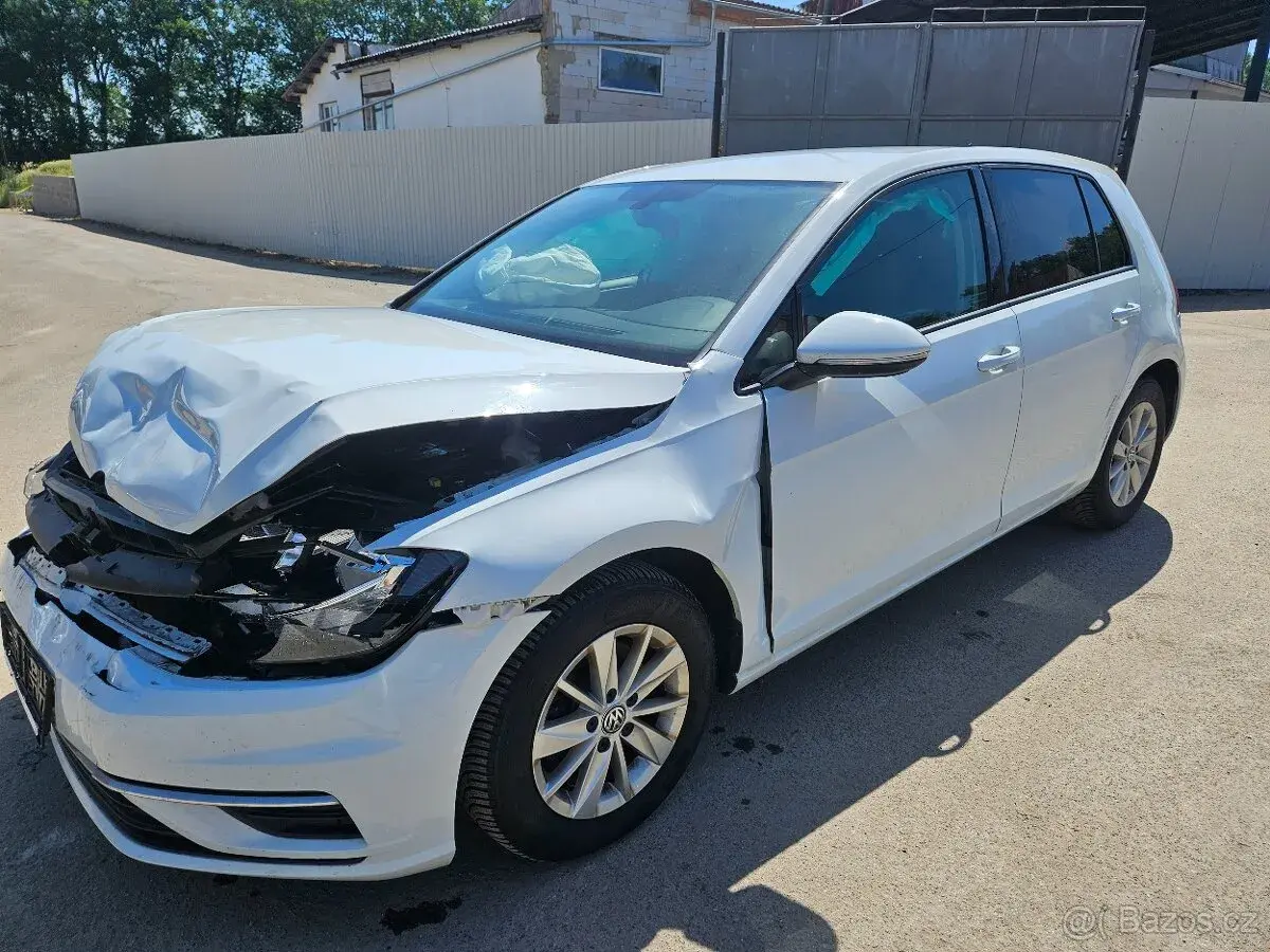 Volkswagen Golf – 2018, 130 867 km