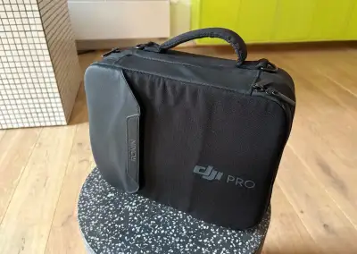 DJI RS 2 Pro Combo + RavenEye + SmallRig Dual Handgrip