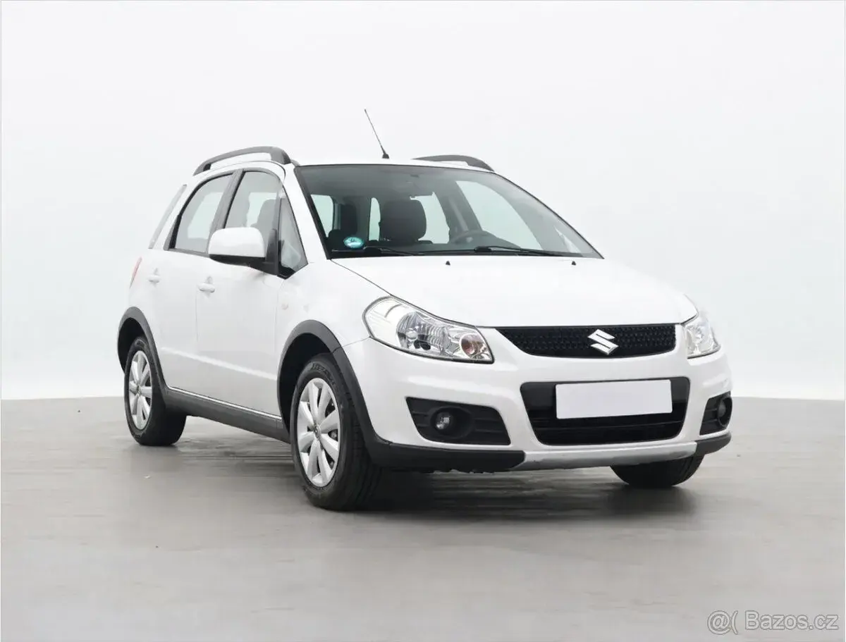 Suzuki SX4 – 2012, 123 199 km