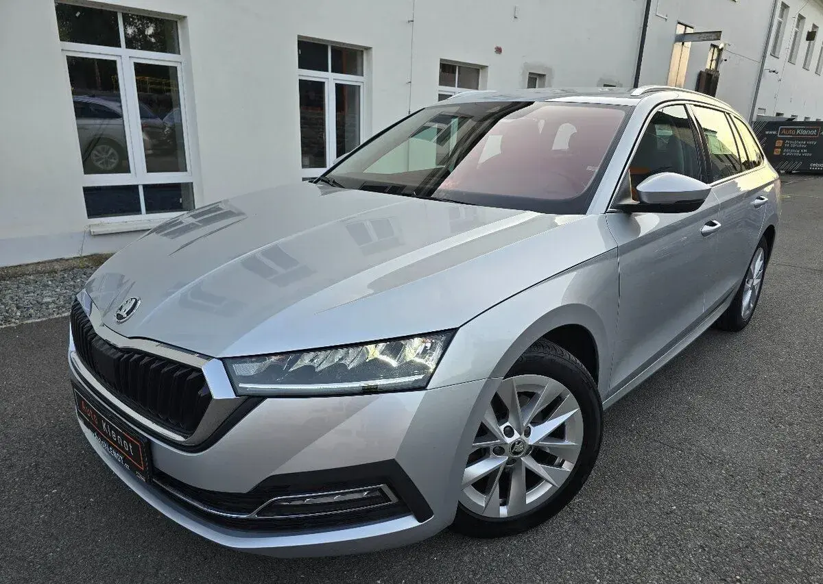 Škoda OCTAVIA – 99 800 km