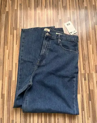 Nové chlapecké rifle Baggy