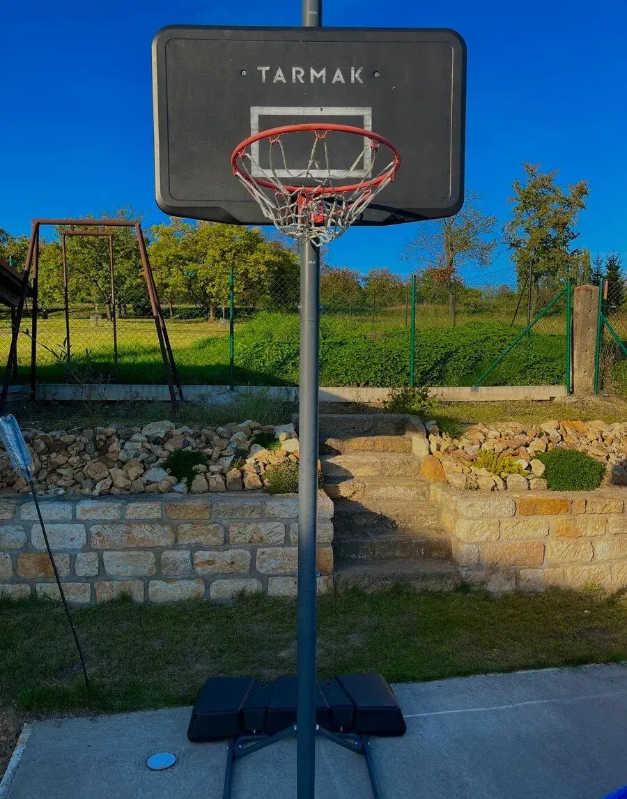 Basketbalový koš