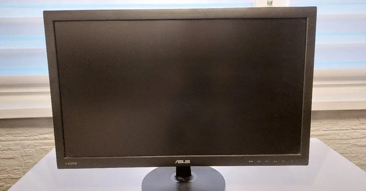 Monitor Asus 24"