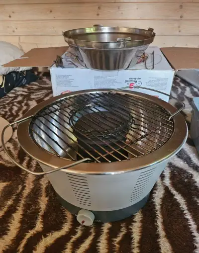 Grill na uhlí Tescoma Party Grill s poklopem