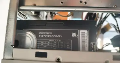 Zdroj: FSP Fortron 700W (FSP700-50ARN)