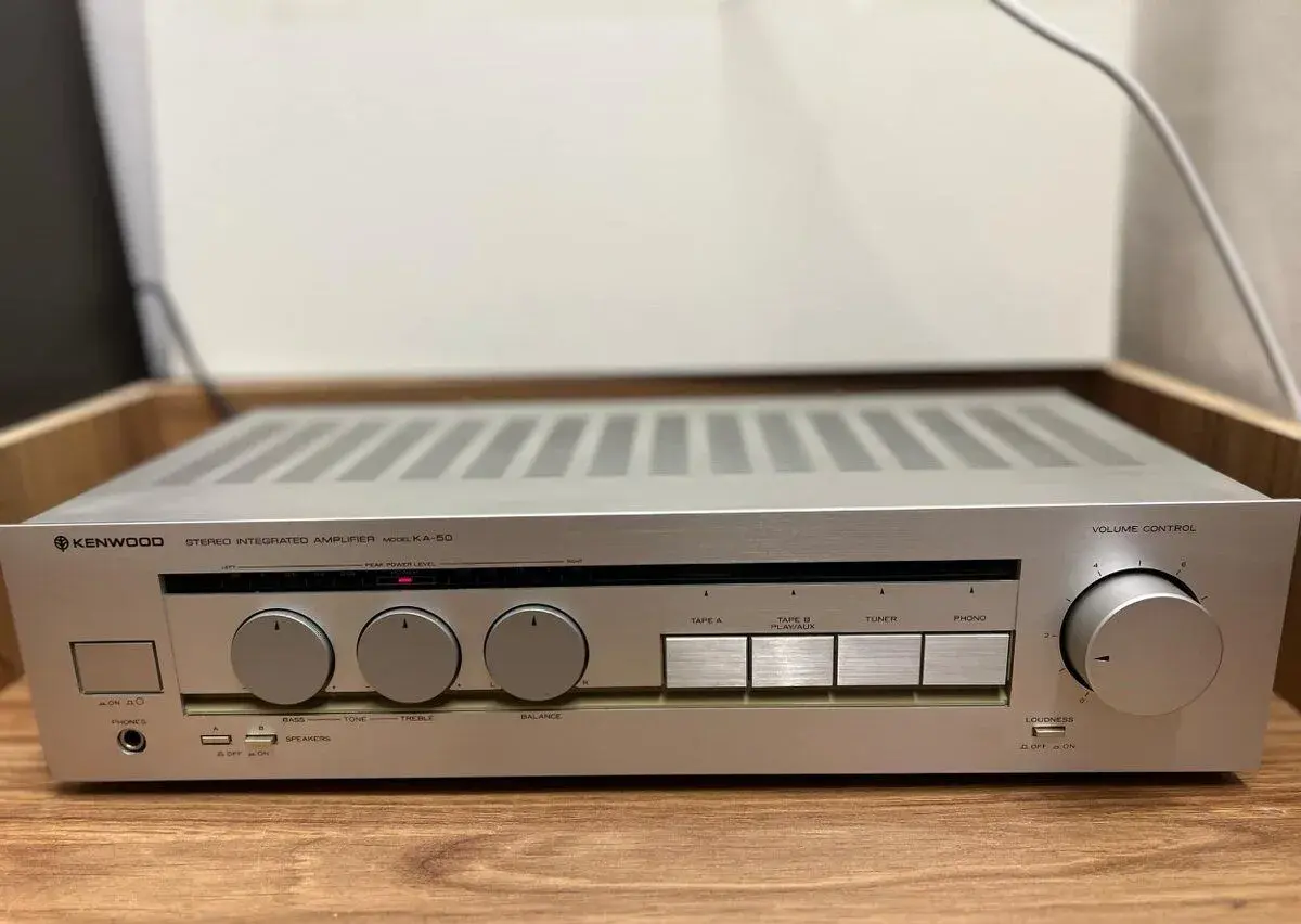 KENWOOD VINTAGE ZESILOVAČ KA-50
