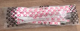 Nové šle / kšandy Avon