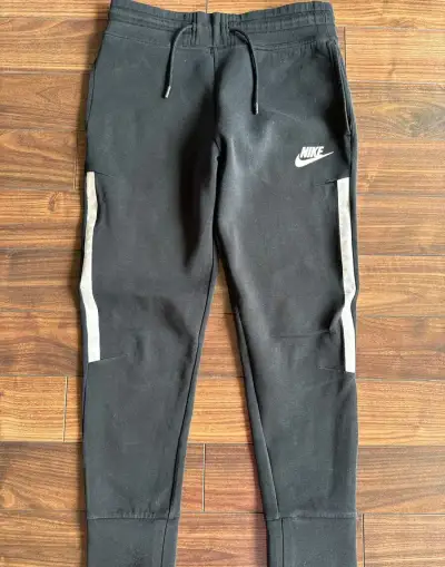 Nike tepláky