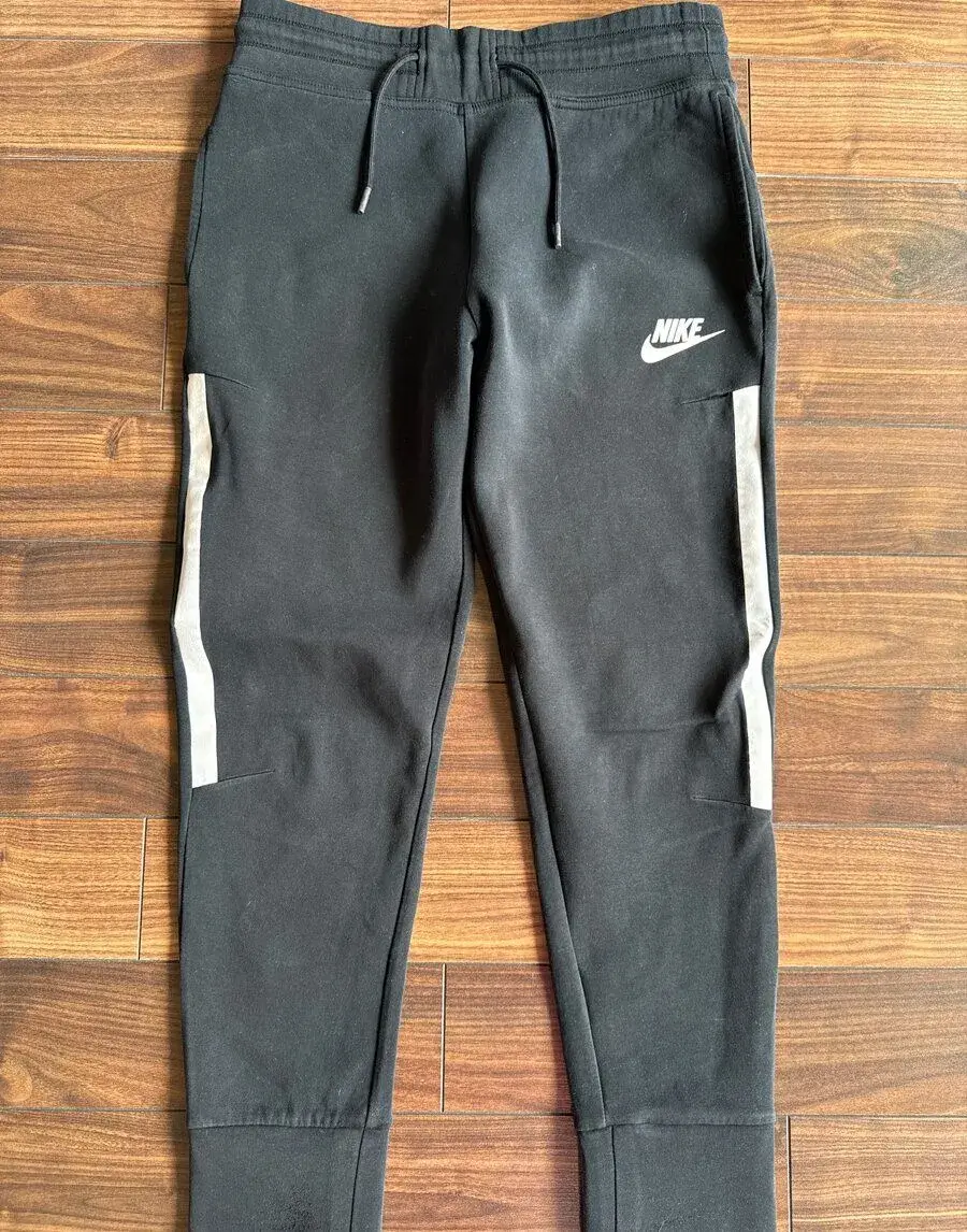 Nike tepláky