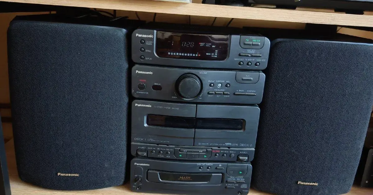Hi FI věž Panasonic SA CH32