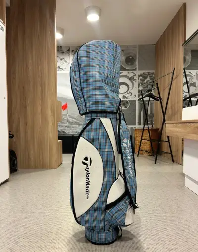 Taylormade golfový bag