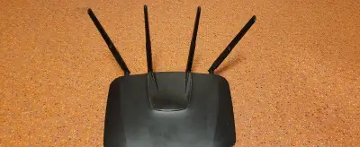 Router Zyxel Armor Z1 - NBG 6816