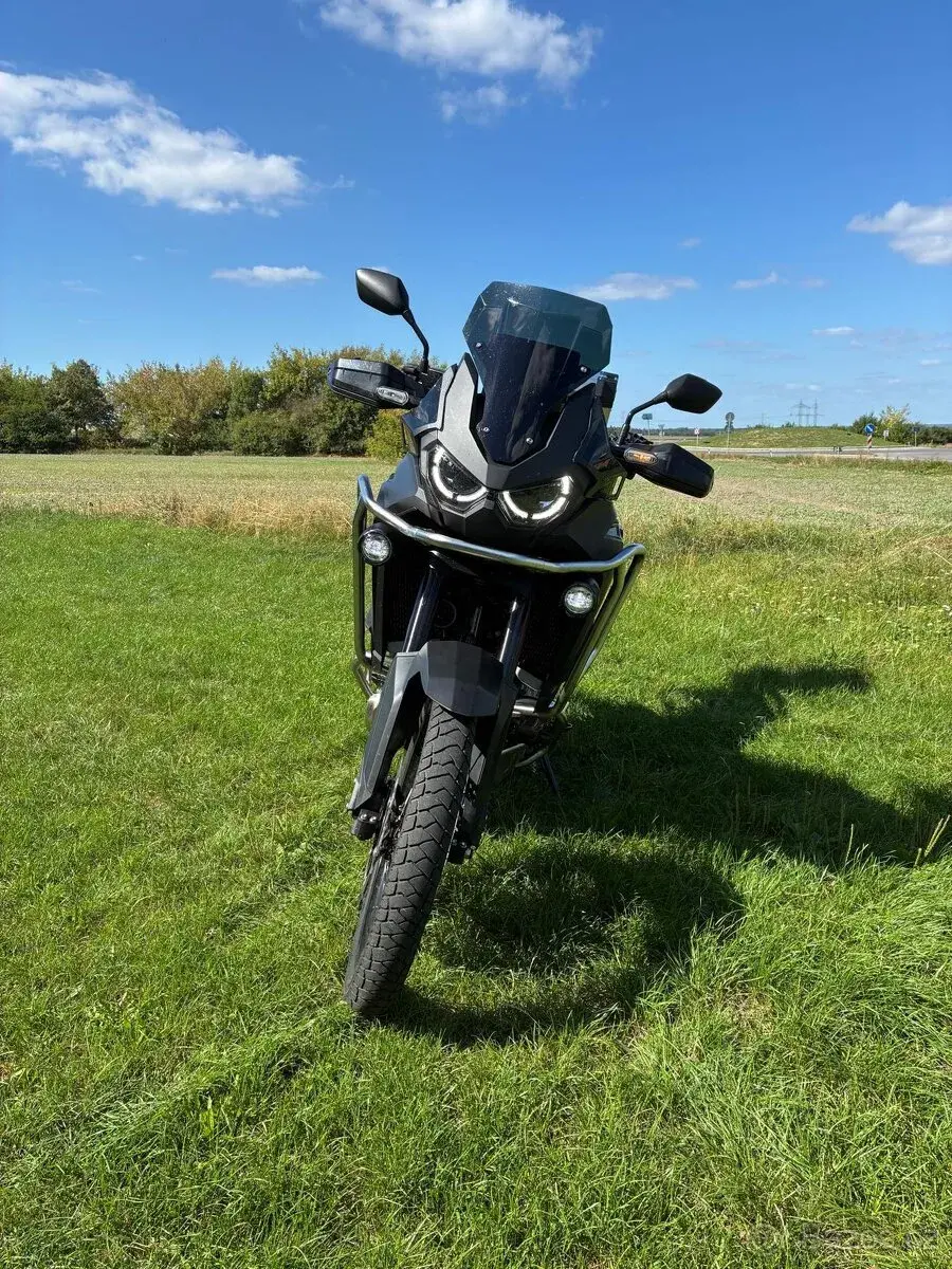 Honda CRF1100L Africa Twin (Plná výbava)