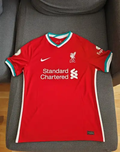 Nový dres týmu FC Liverpool Mohamed Salah #11 (velikost M)