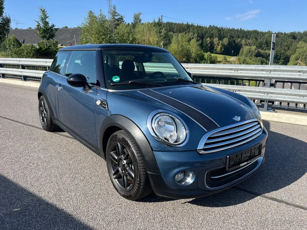 Mini Cooper – 2012, 157 000 km