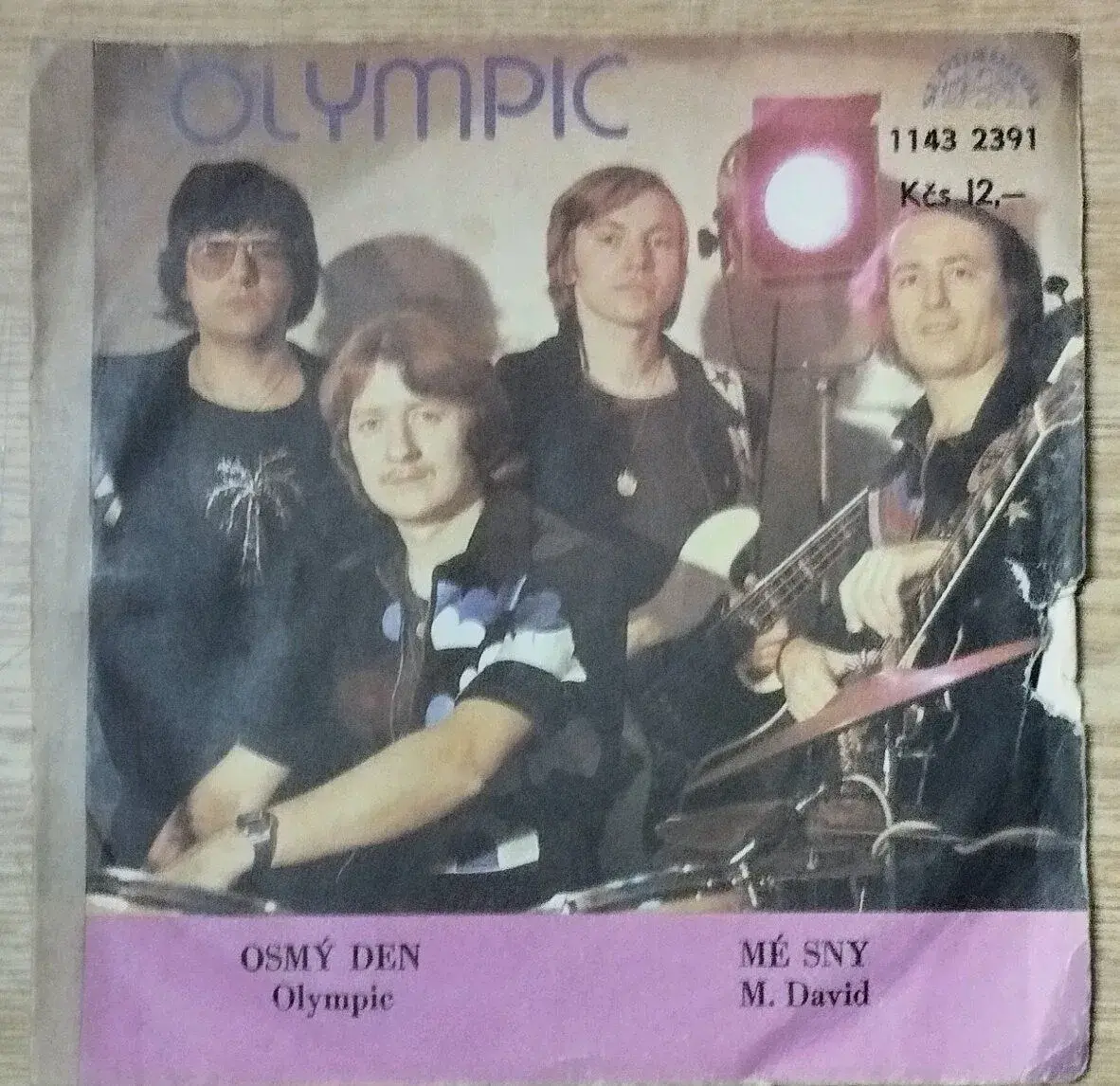 Olympic / M. David - Osmý Den / Sny (SP)