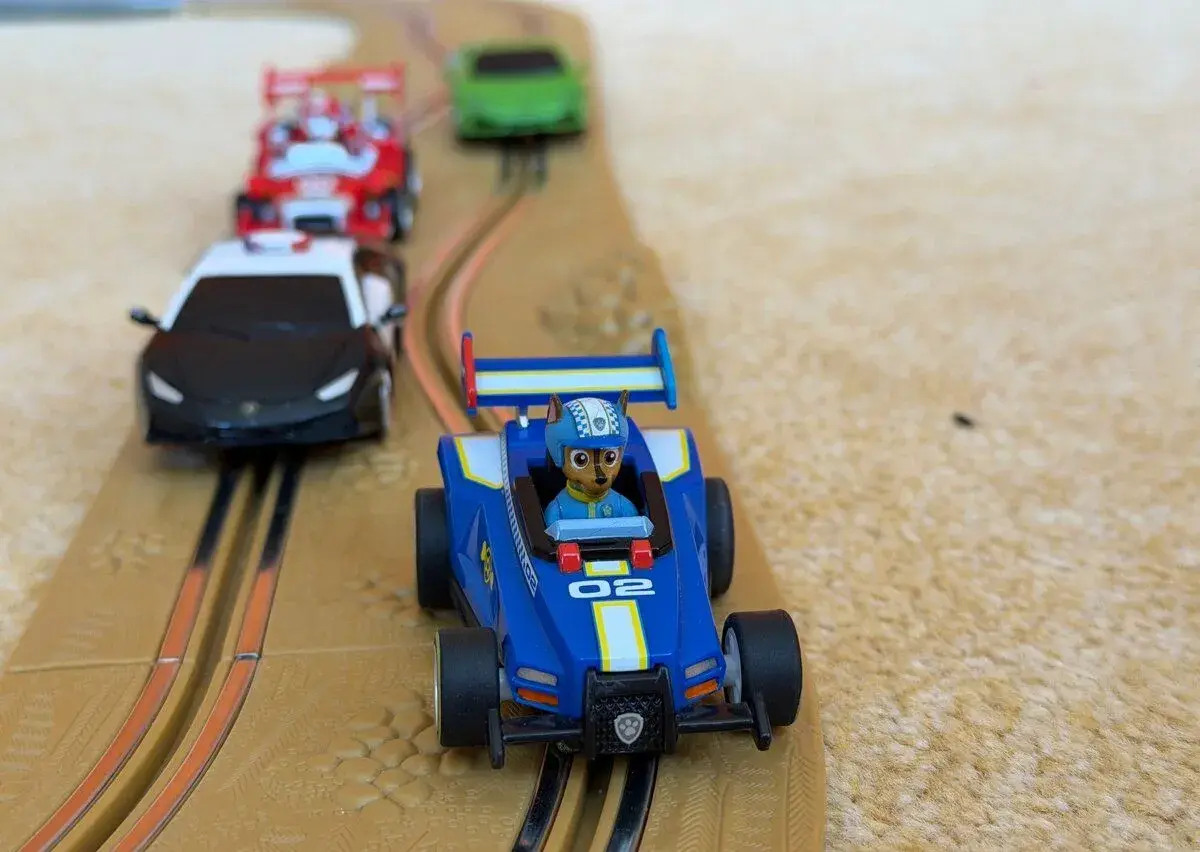 Autodráha Carrera GO + 4 auta