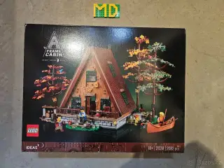 LEGO 21338 Chata Áčko