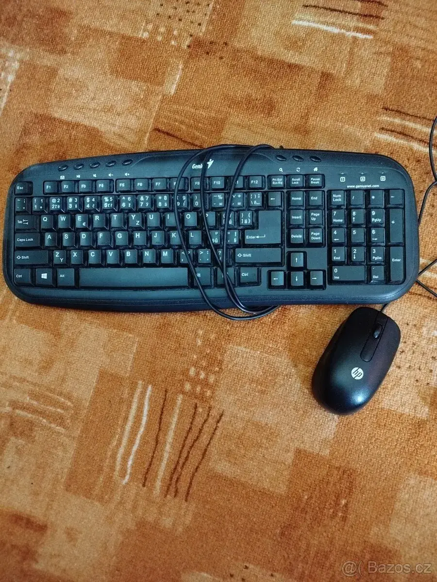 Klávesnice s myší