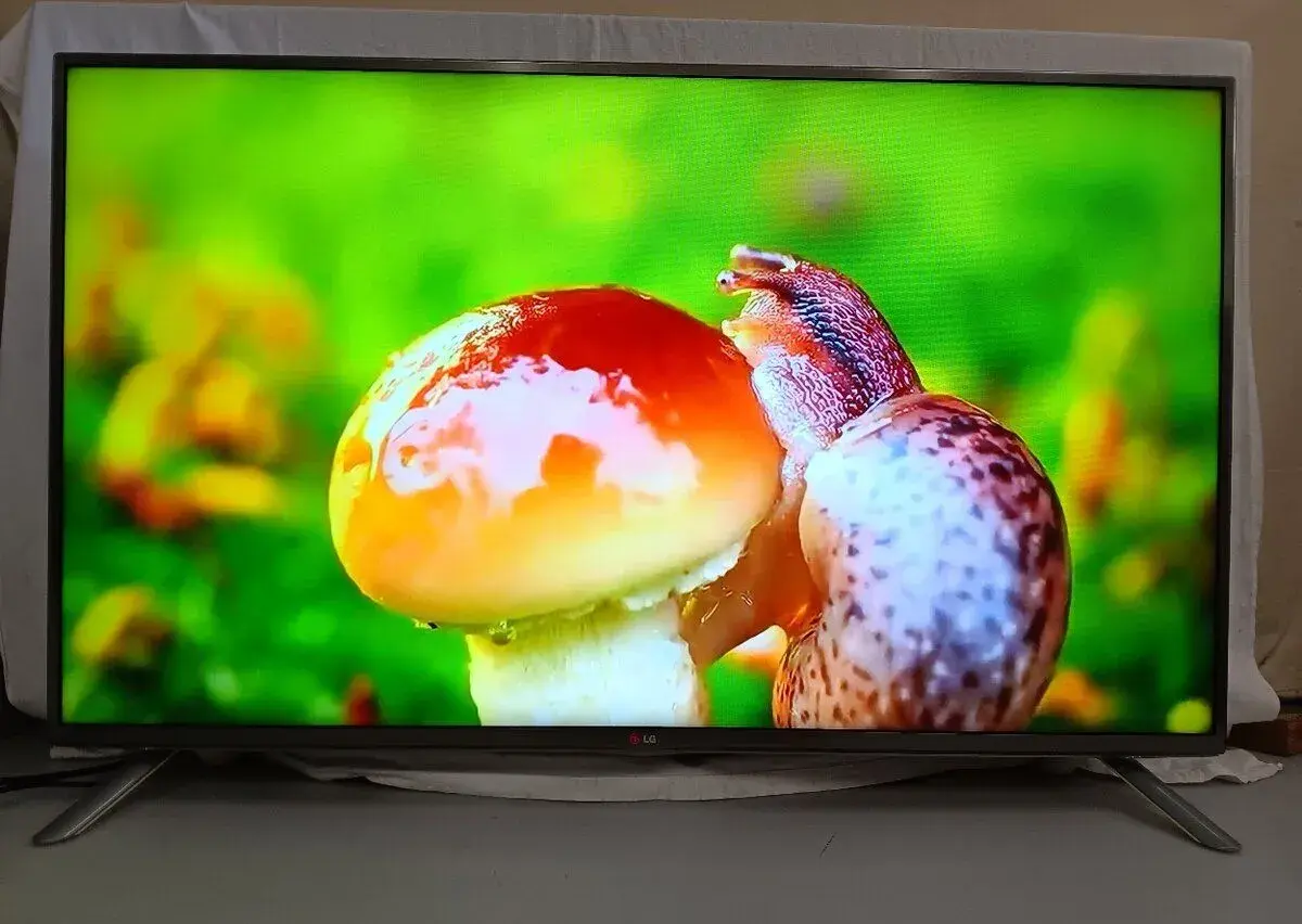 LG 47LB630V,119cm,Full HD,DVB-T2,Smart+Wifi