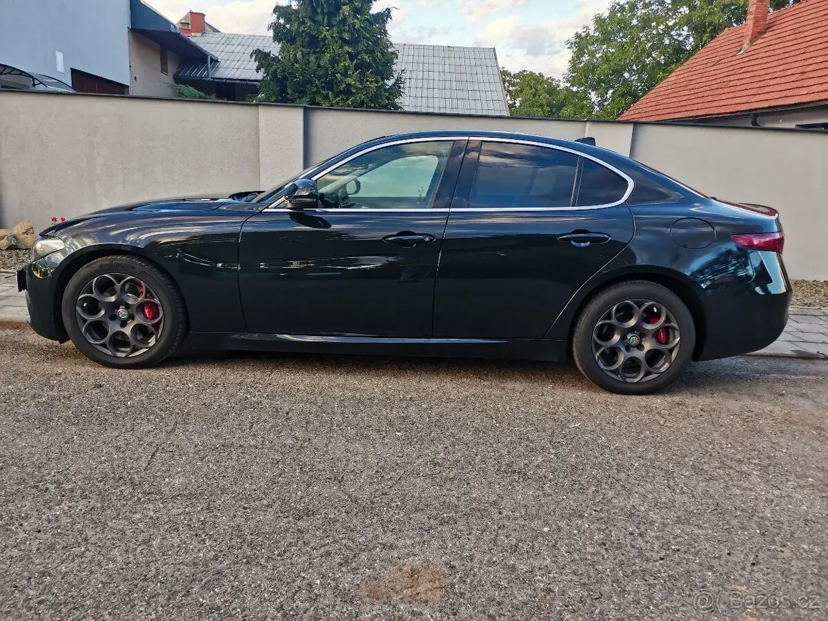 Alfa Romeo Giulia – 2018, 181 000 km