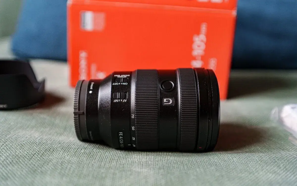 Sony FE 24-105 mm f/4 G OSS – jako nový, kompletní balení