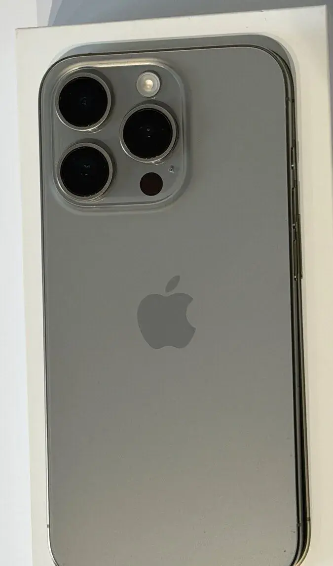 iPhone 15 Pro,128 Gb titanium