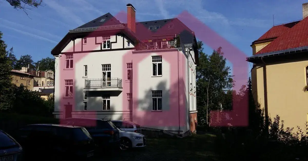 Pronájem prostorného bytu 3+1 ve vile nedaleko centra Libe