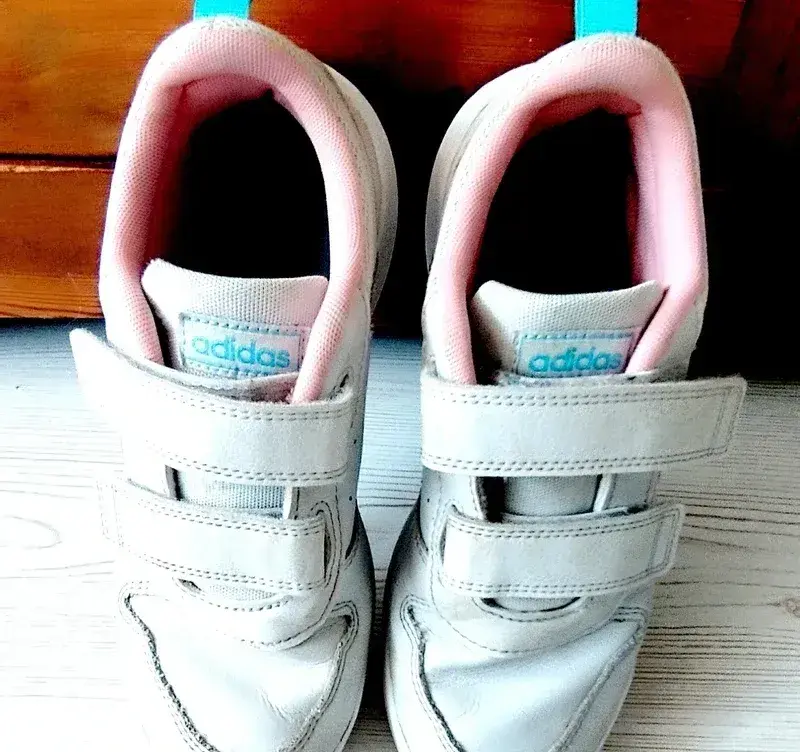 dívčí boty Adidas vel. 35,5
