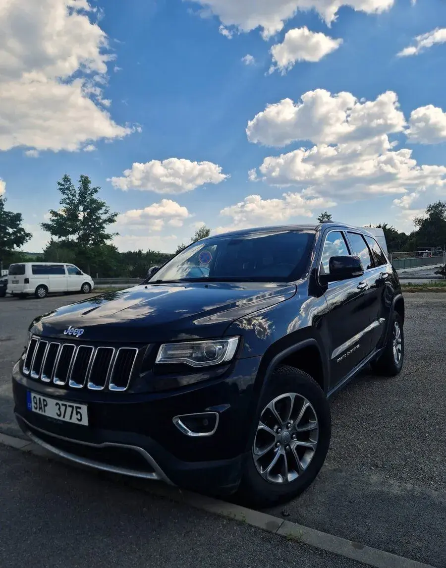 Jeep Grand – 2014, 208 000 km