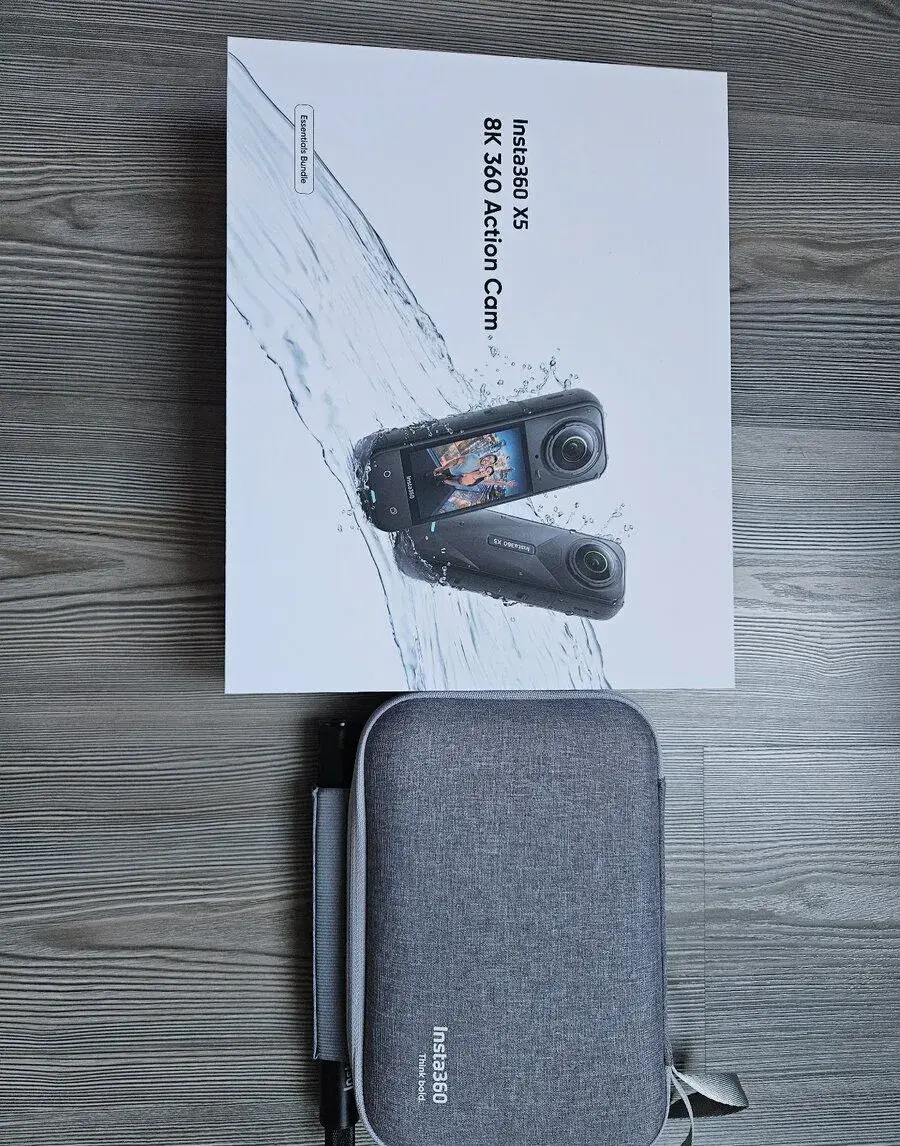 Insta360 X5 Essentials Bundle
