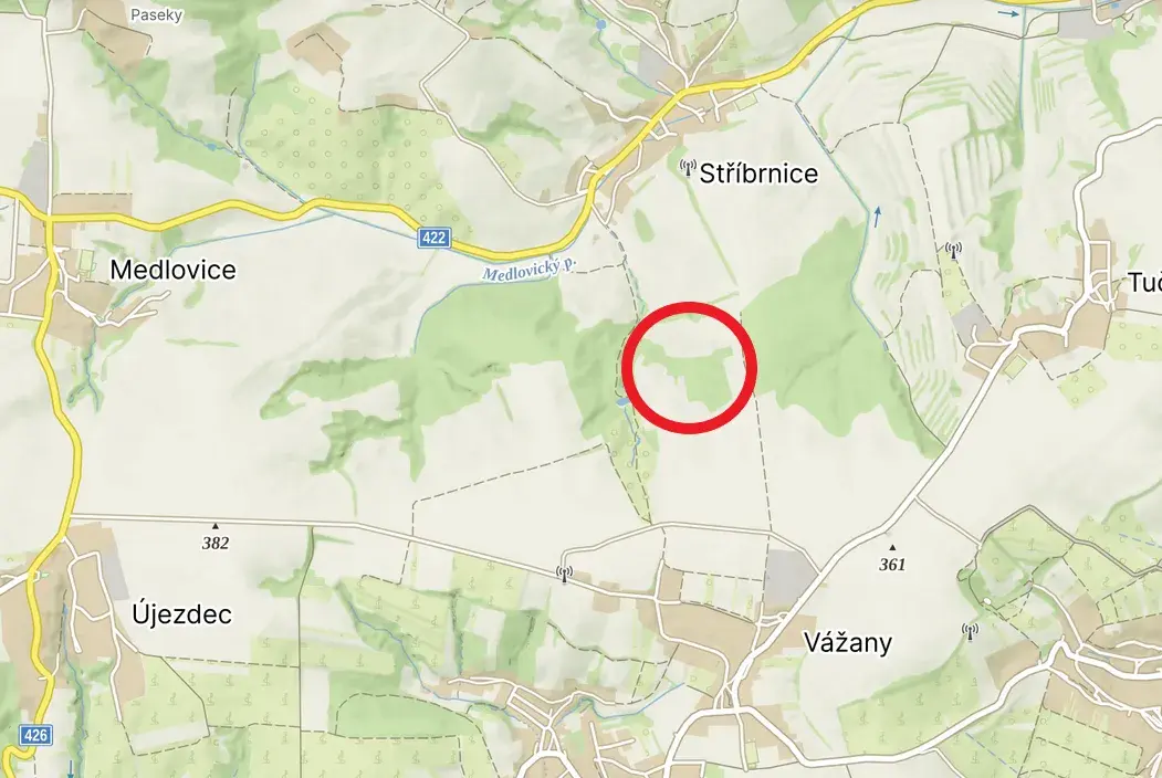 Pronájem travnaté plochy,Vážany u Uherského Hradiště