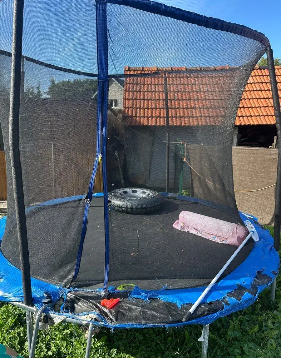 Trampolína