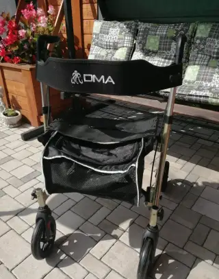 chodítko pro seniory DMA