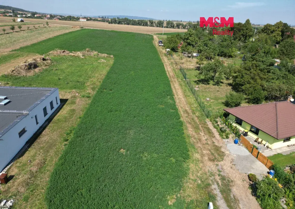 Prodej pozemku k bydlení, 700 m², Určice