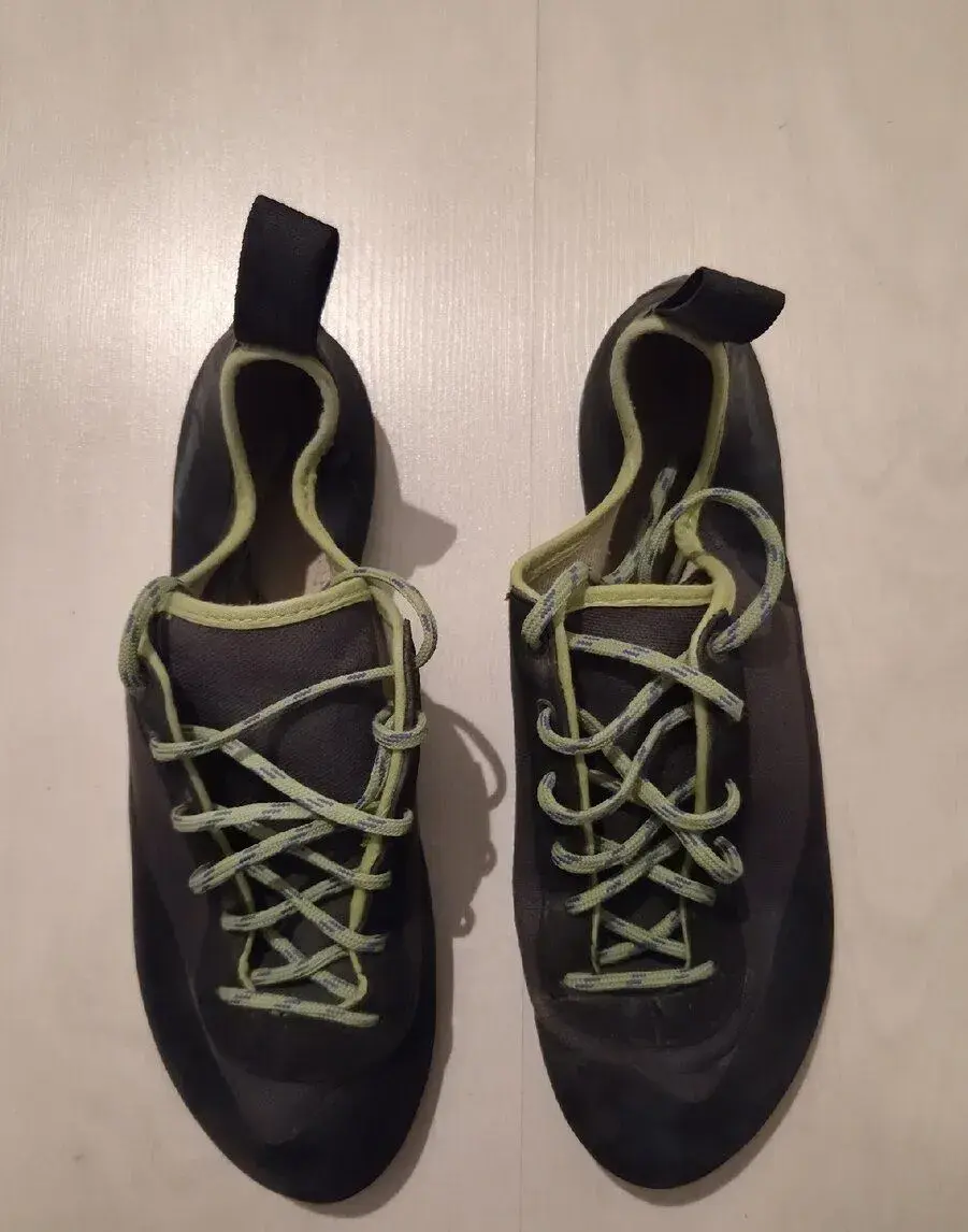 Lezečky Decathlon Simond Rock - vel. 42 ​