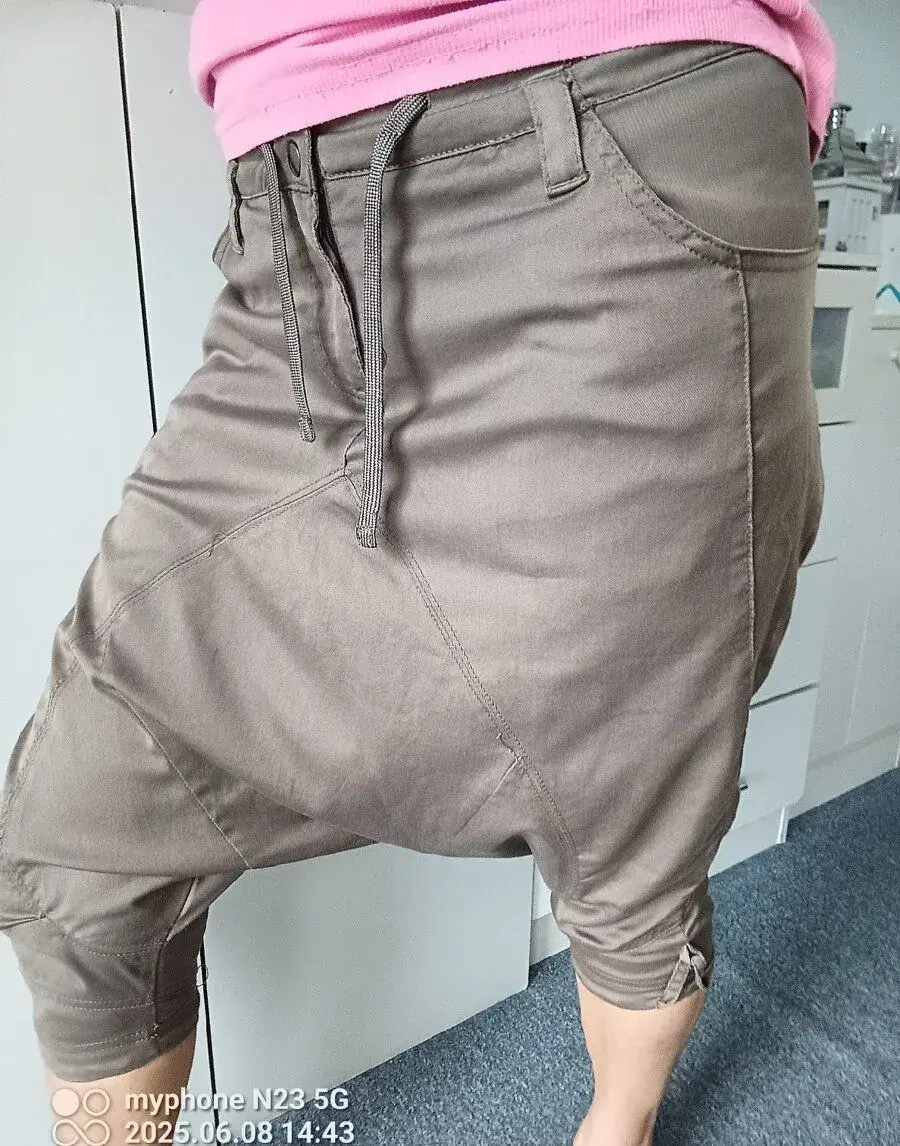 Nasrávačky-harémky-baggy zn."NIKE" vel."S" oblékne i M