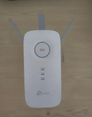 Wi-Fi Extender TP-Link RE550 (AC1900)