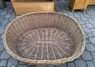 Proutěný pelech